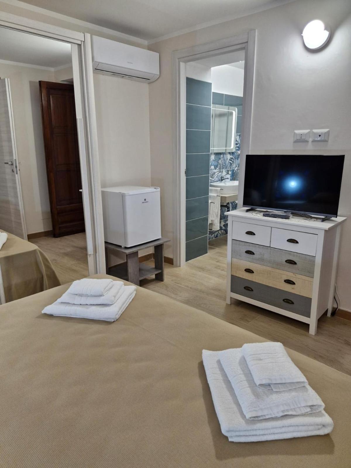 Medea Apartment Syracuse Bagian luar foto