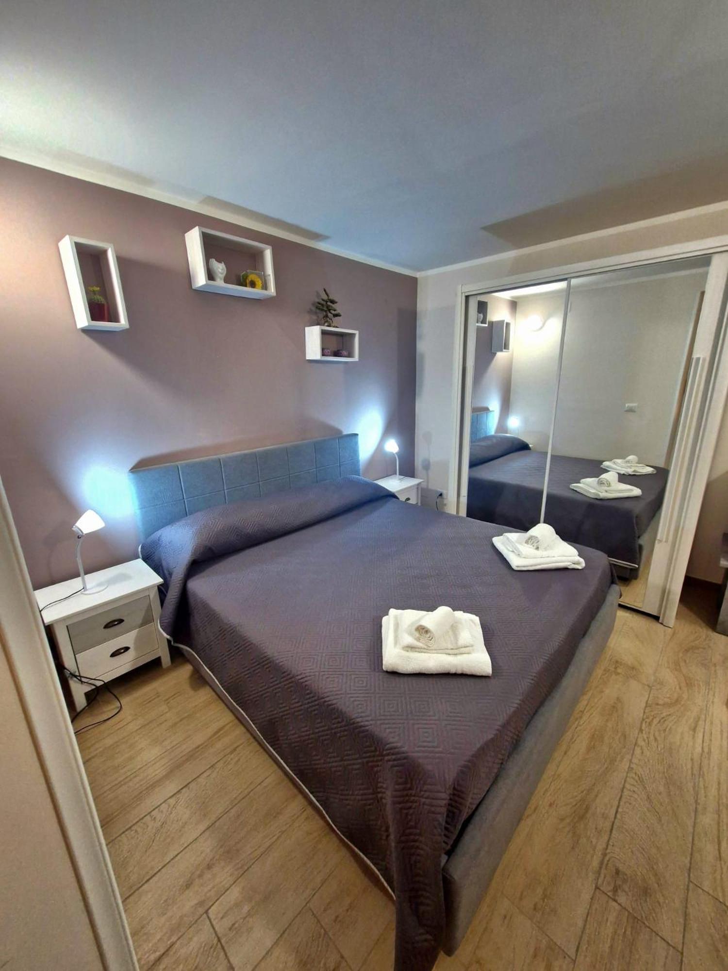 Medea Apartment Syracuse Bagian luar foto
