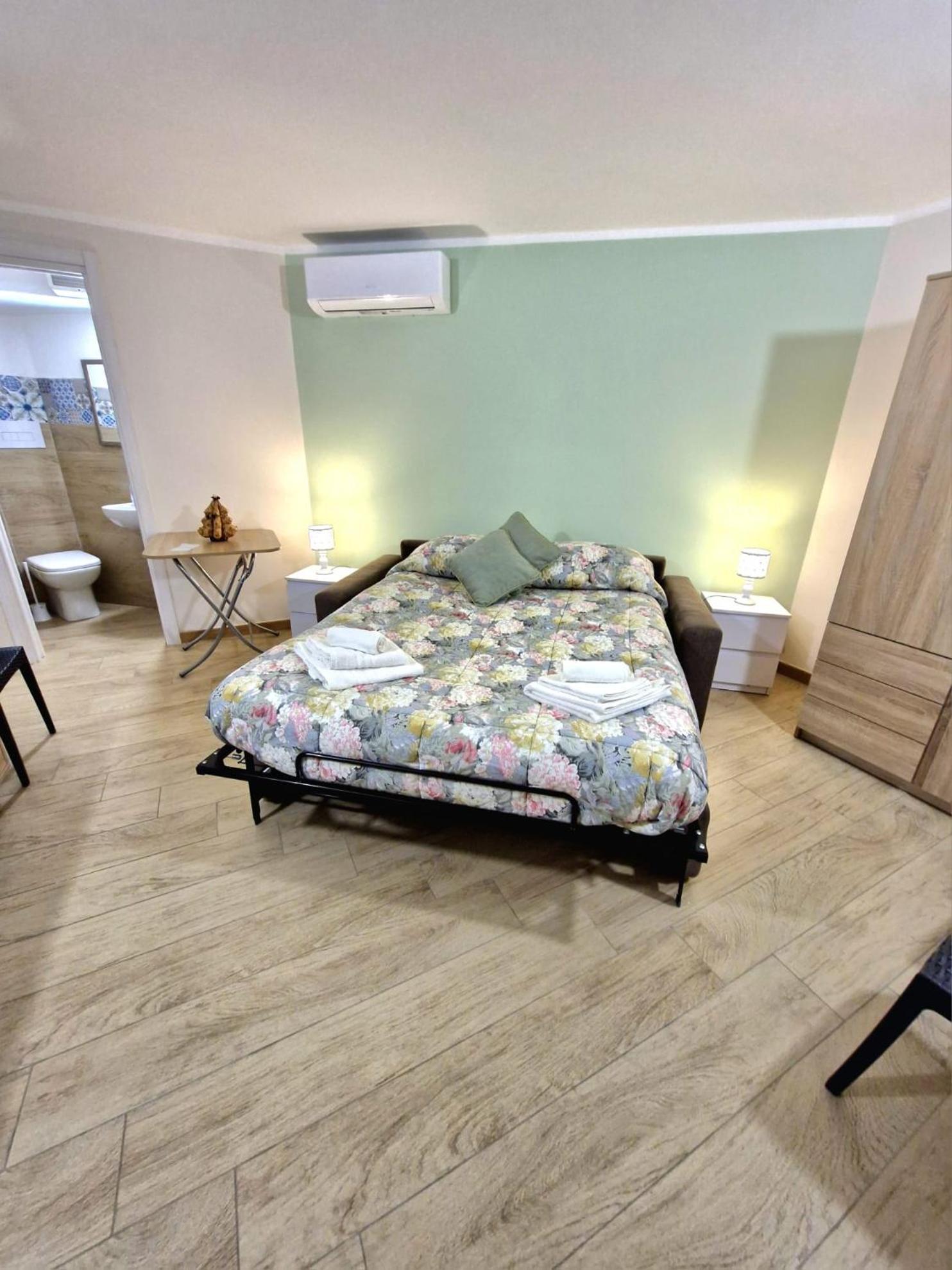 Medea Apartment Syracuse Bagian luar foto