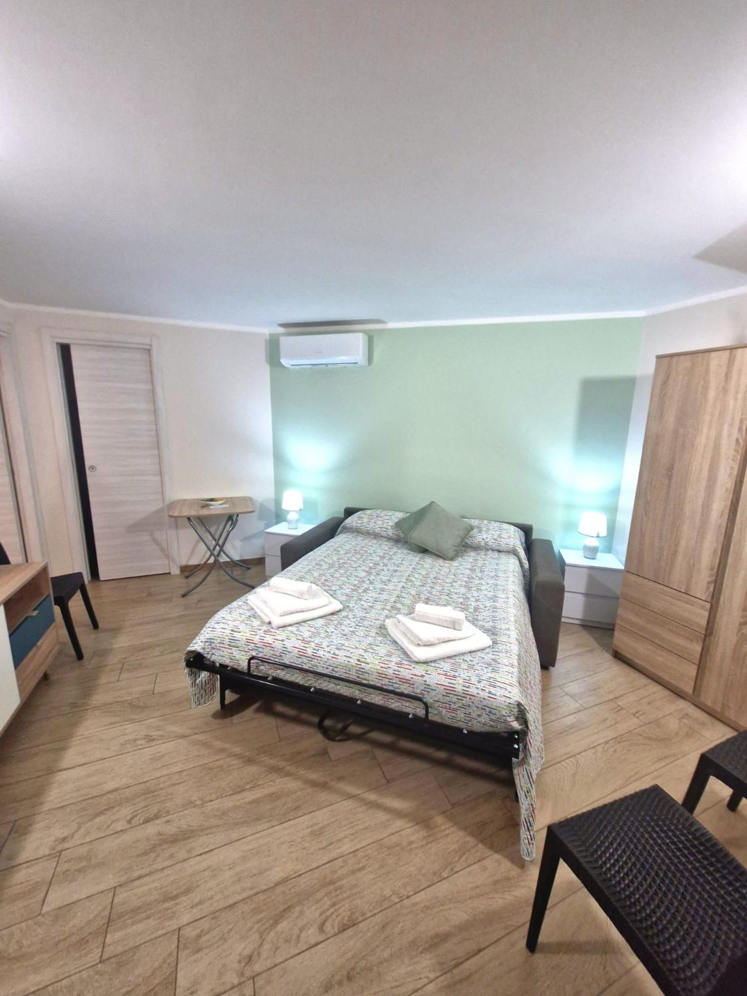 Medea Apartment Syracuse Bagian luar foto